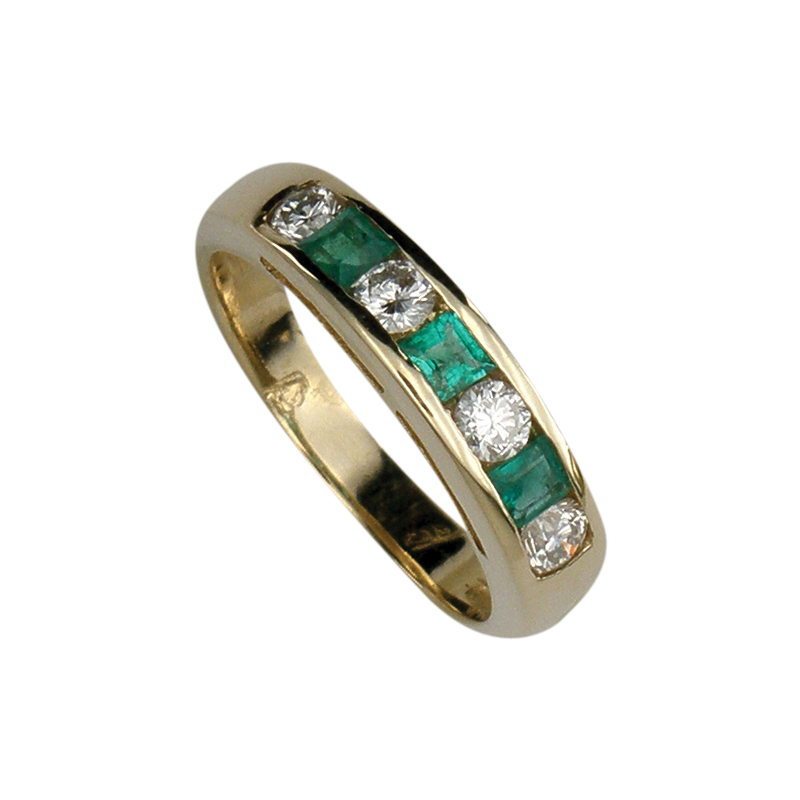 Златен пръстен с изумруди и диаманти 80540