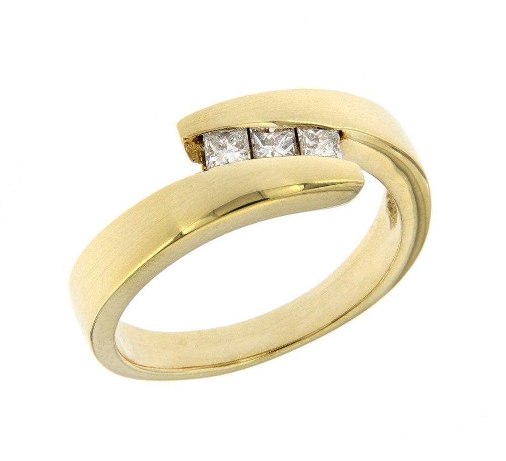Дизайнерски пръстен с 3 диаманта 81004