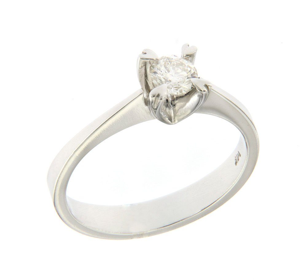 Елегантен годежен пръстен от бяло злато с диамант 889818